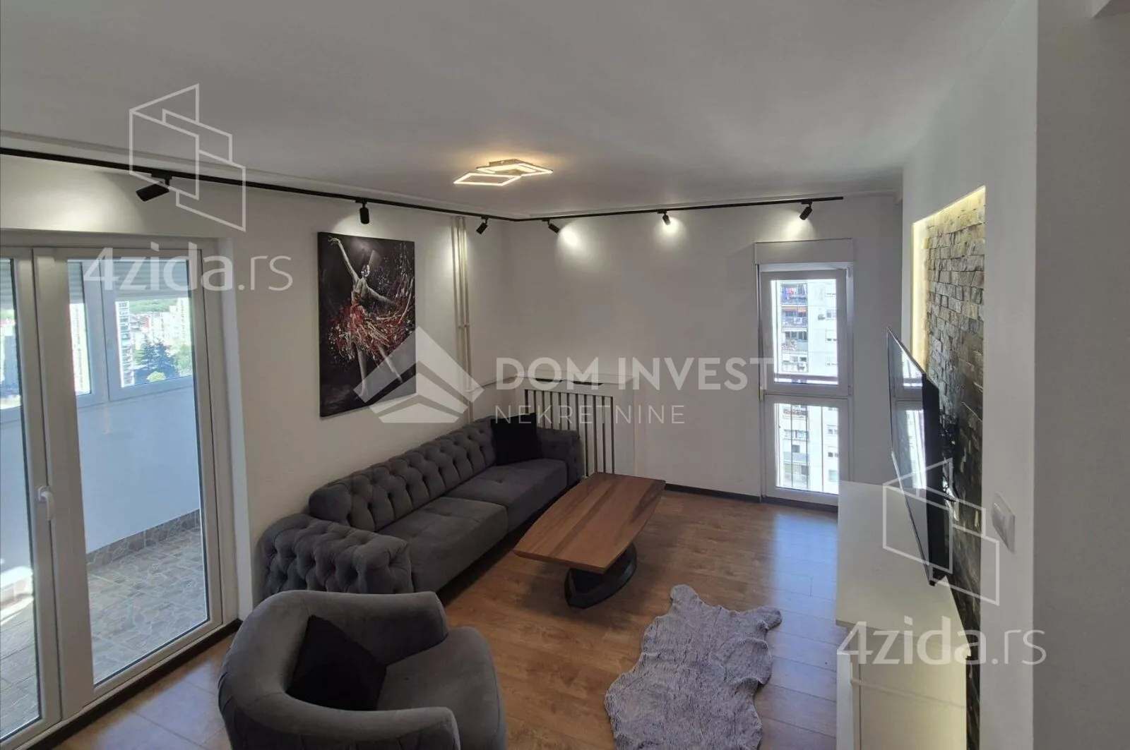 Dvoiposoban stan | 4zida