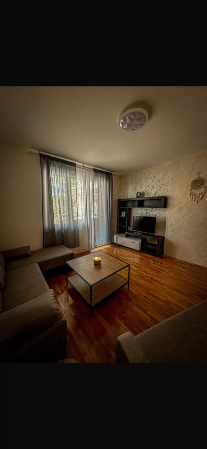 Dimitrija Tucovića 50A | 4zida.rs
