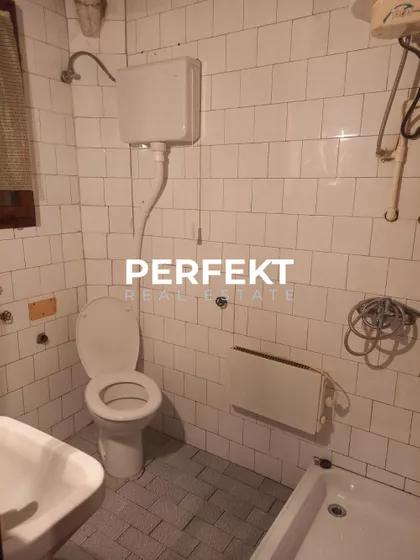 12. Septembar | 4zida.rs