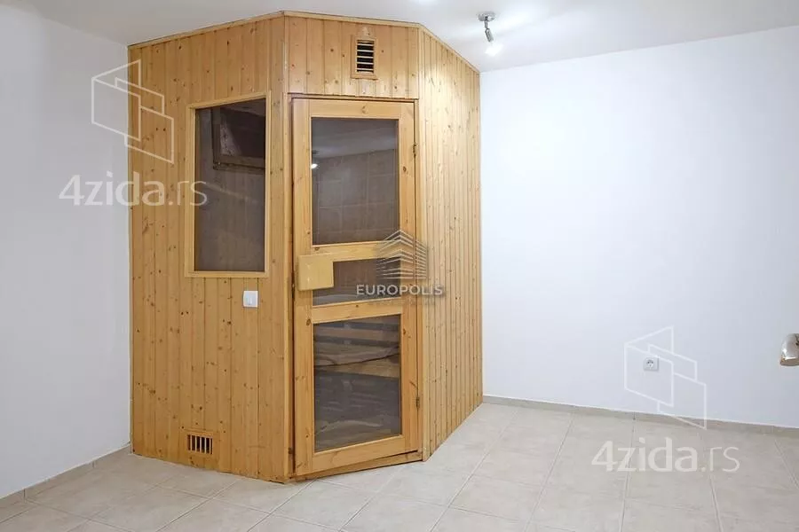 4-etažna kuća | 4zida