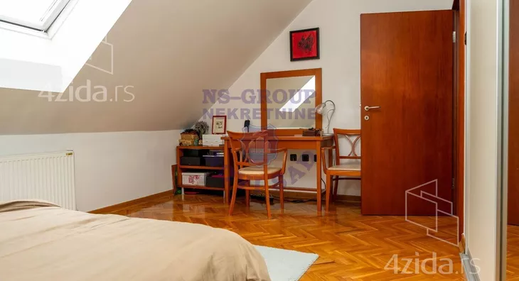 Petosoban stan | 4zida