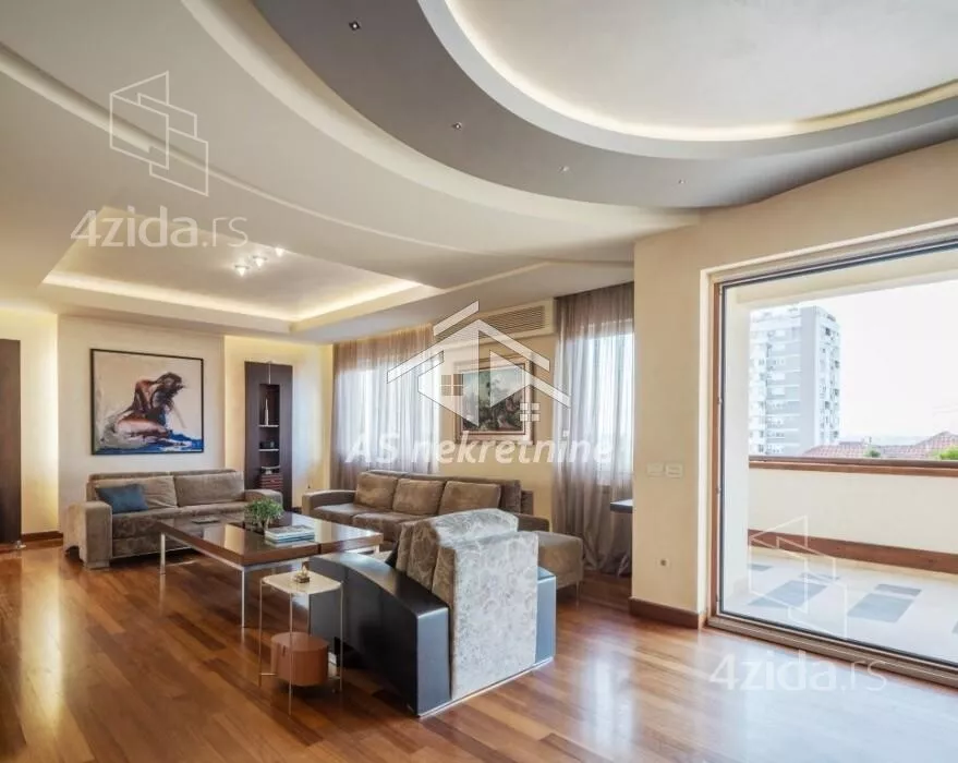 Petosoban stan | 4zida