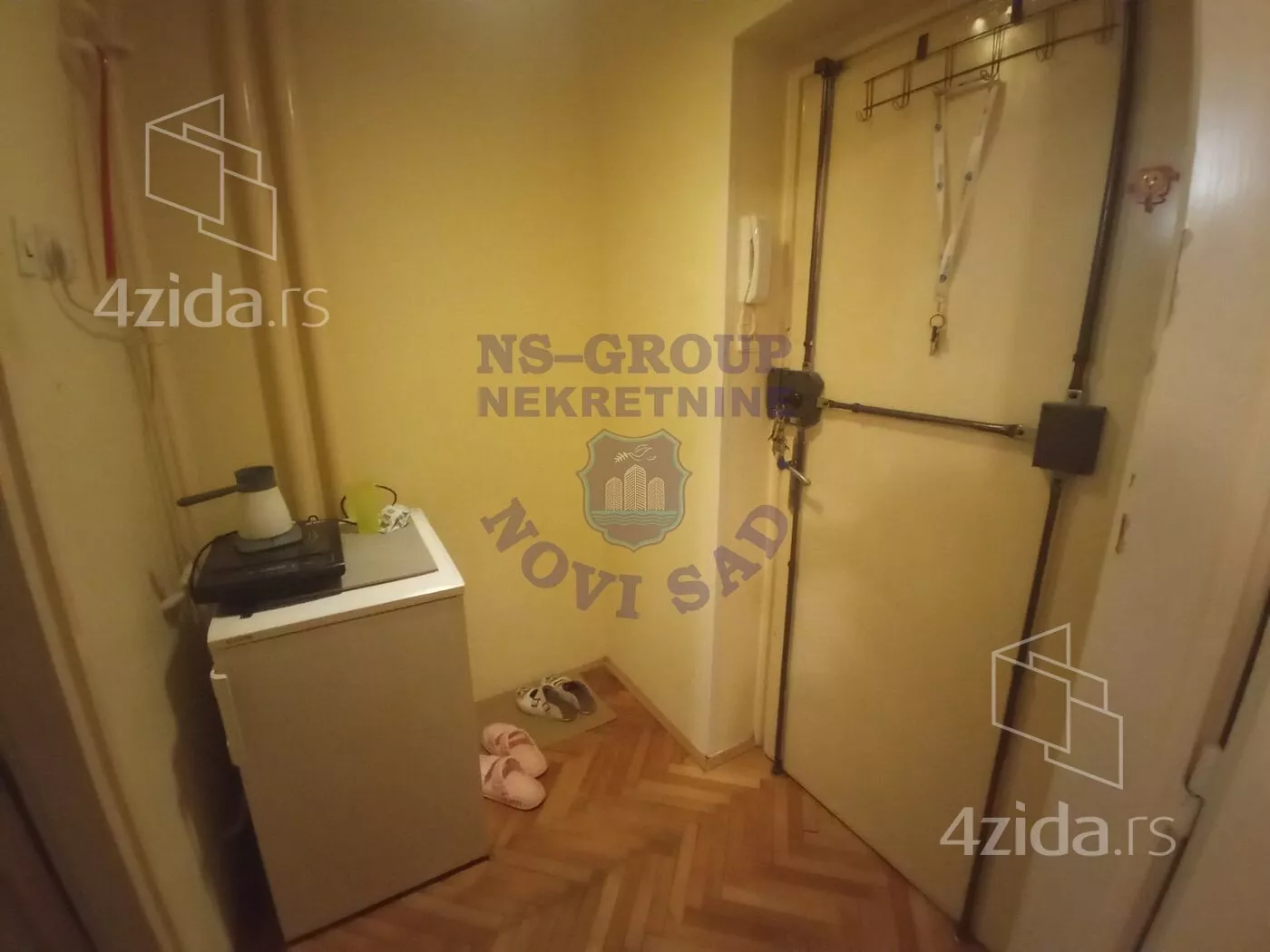 Garsonjera | 4zida