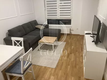 Aranj Janoša | 4zida.rs