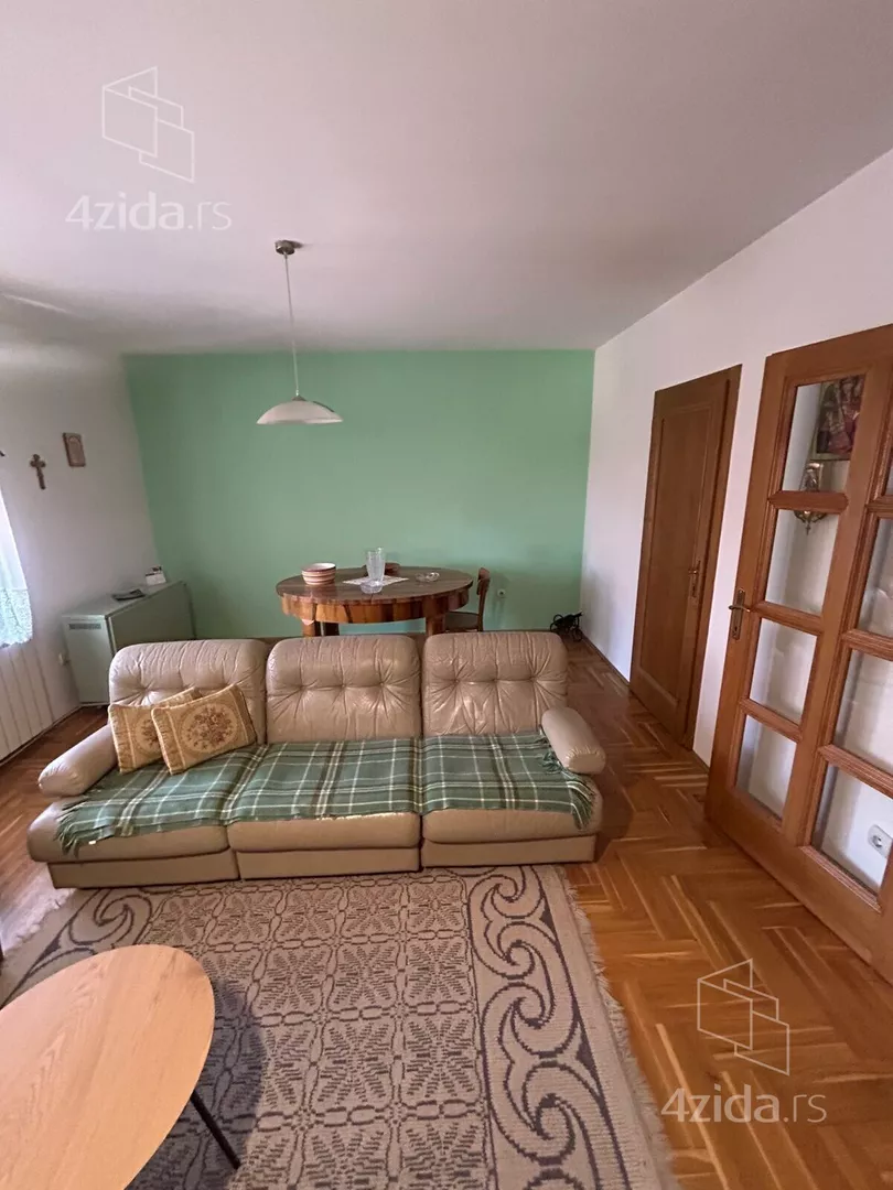 4-etažna kuća | 4zida