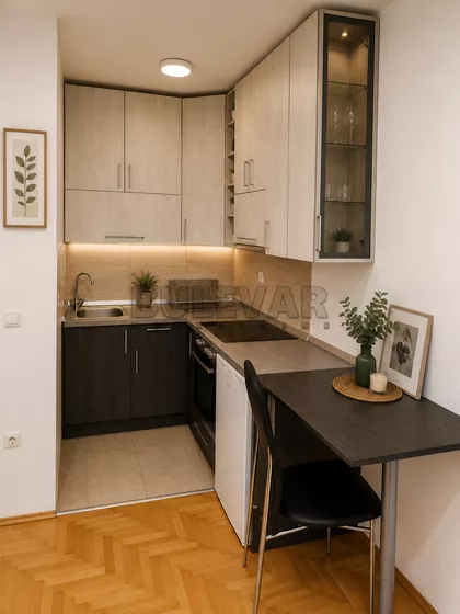 Crvene zastave | 4zida.rs
