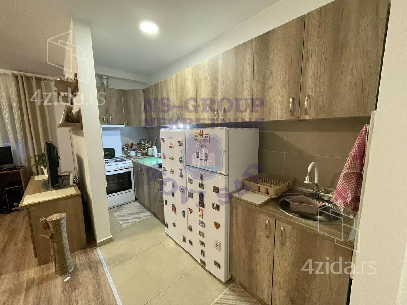 Troiposoban stan | 4zida