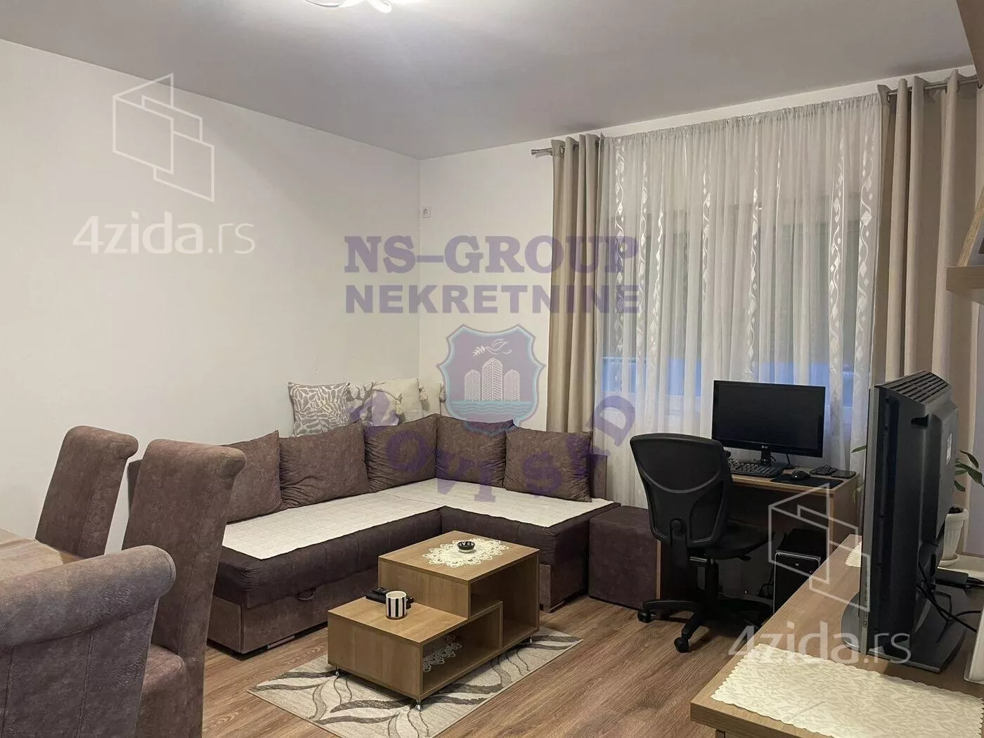 Troiposoban stan | 4zida