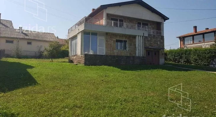 Kuća | 4zida