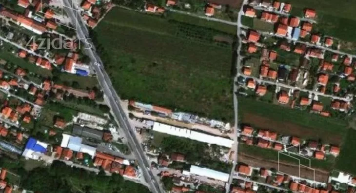 Plac | 4zida