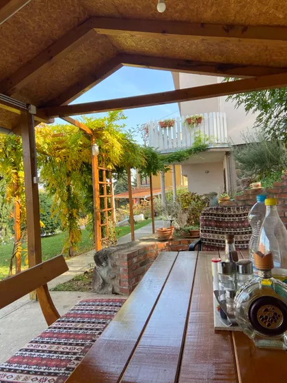 Gornje Bare | 4zida.rs