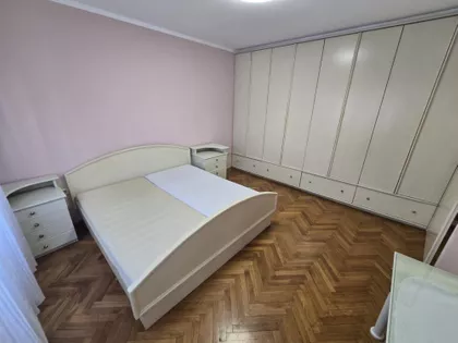 Dr Ivana Ribara | 4zida.rs