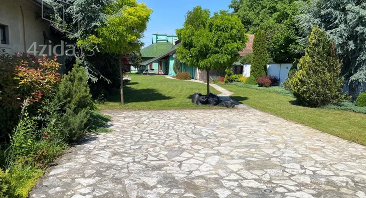 Kuća | 4zida