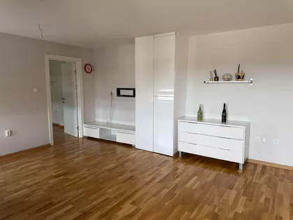 Ložionička | 4zida.rs
