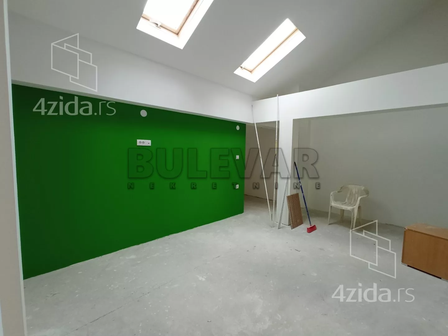 Lokal | 4zida