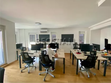 Tosin Bunar | 4zida.rs