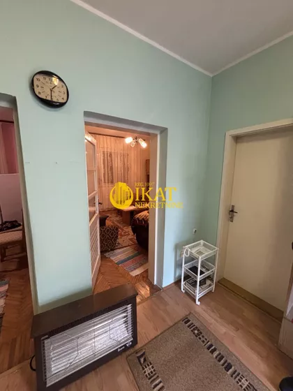 Zmaj Jovina | 4zida.rs