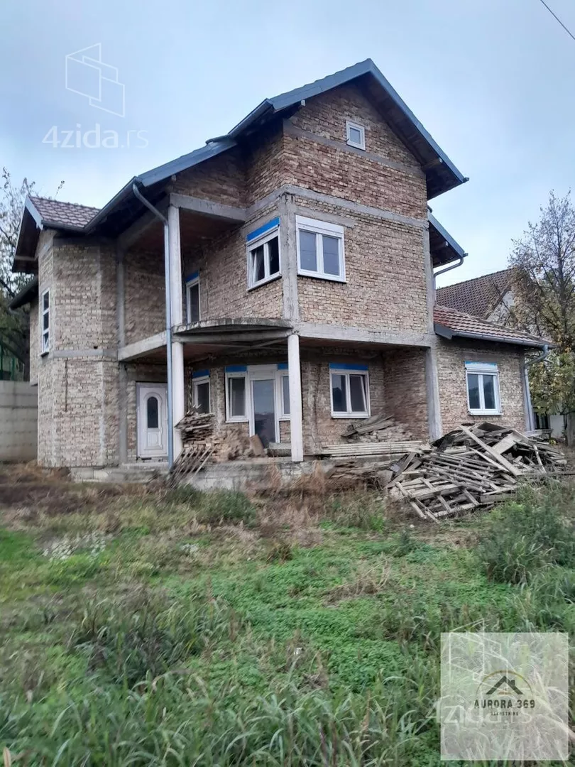 Kuća | 4zida