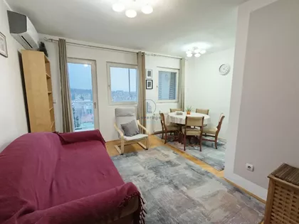 Učiteljice Leontine Kraus | 4zida.rs