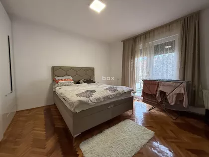 Ratko Jović | 4zida.rs