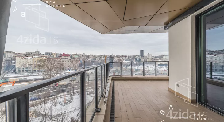 Petosoban stan | 4zida