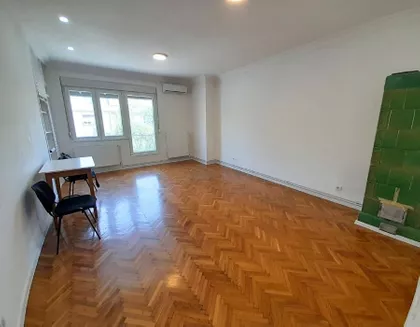 Obrenovićeva | 4zida.rs