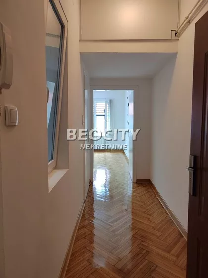 Njegoševa | 4zida.rs