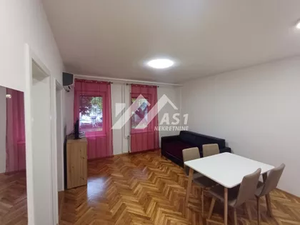 Žitni trg | 4zida.rs