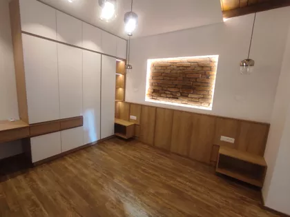 Milentijeva 20 | 4zida.rs