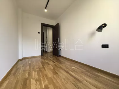 Novo Naselje | 4zida.rs