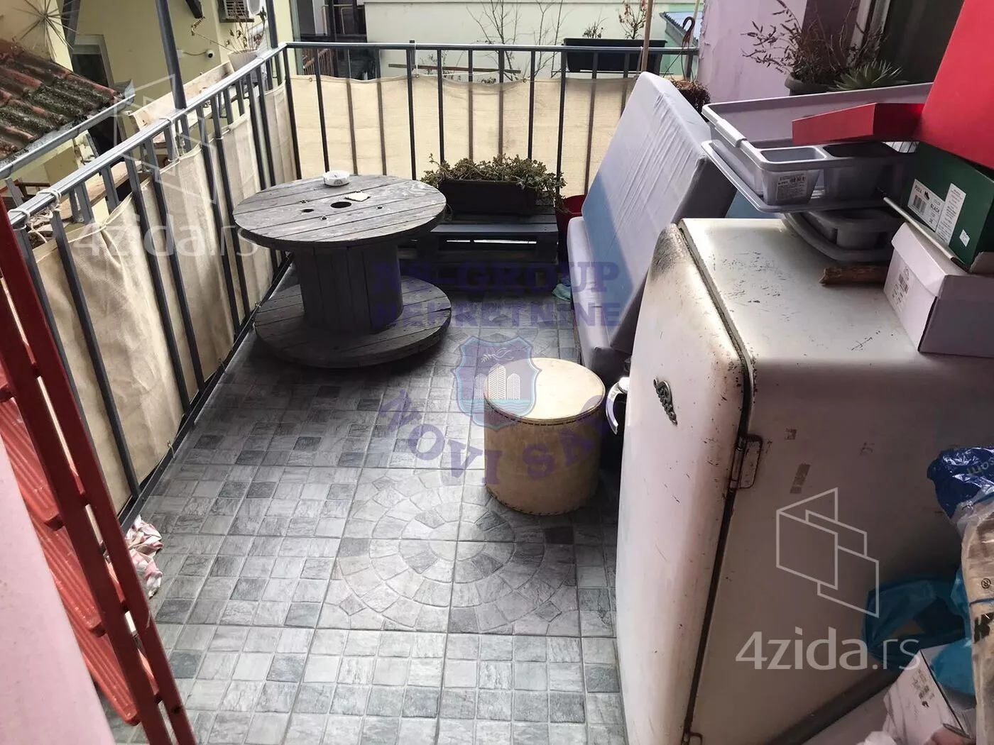 Četvoroiposoban stan | 4zida