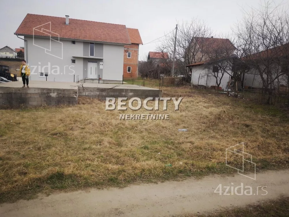 Plac | 4zida