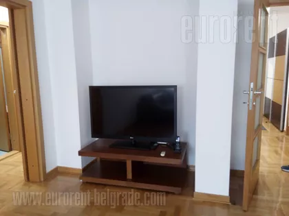 DONJI DORĆOL | 4zida.rs