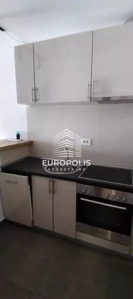 Šumadijska | 4zida.rs
