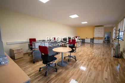 Ugrinovački put | 4zida.rs