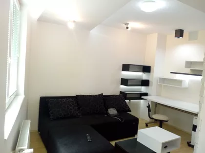 Dušanova 18 | 4zida.rs