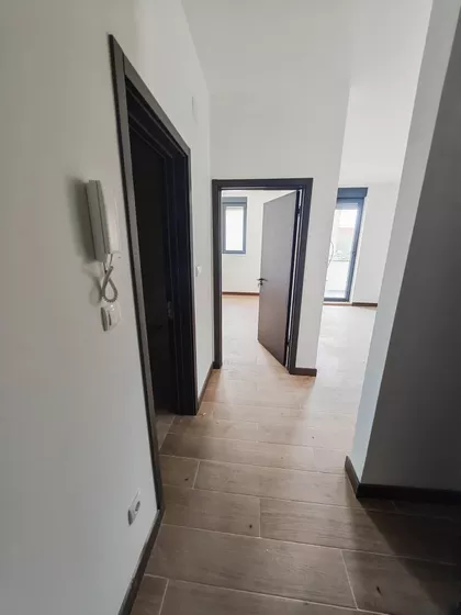 Novi Banovci | 4zida.rs