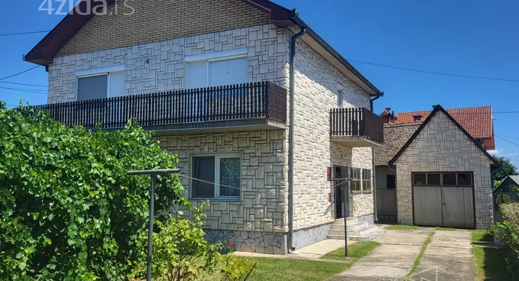 2-etažna kuća | 4zida