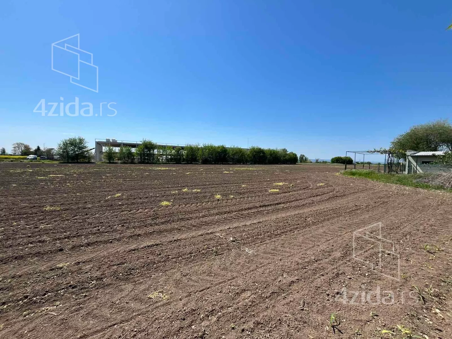 Građevinsko zemljište | 4zida