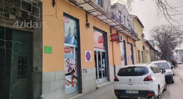 Poslovni prostor | 4zida