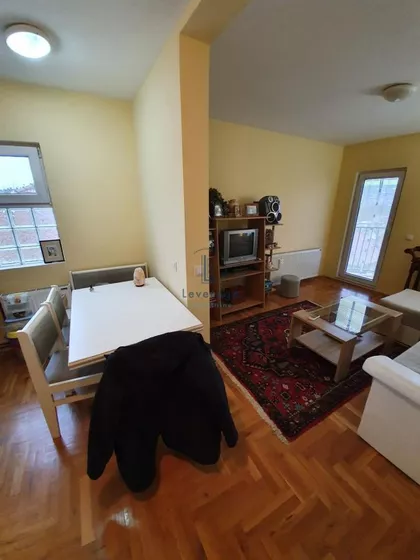 Ladne vode | 4zida.rs