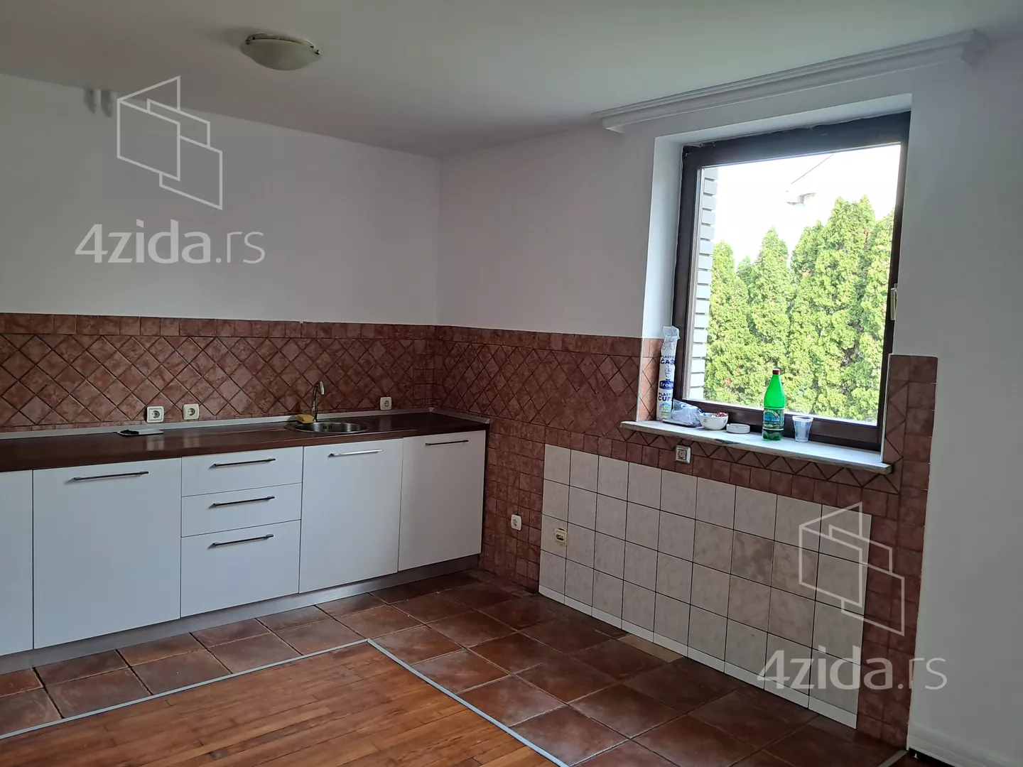 4-etažna kuća | 4zida