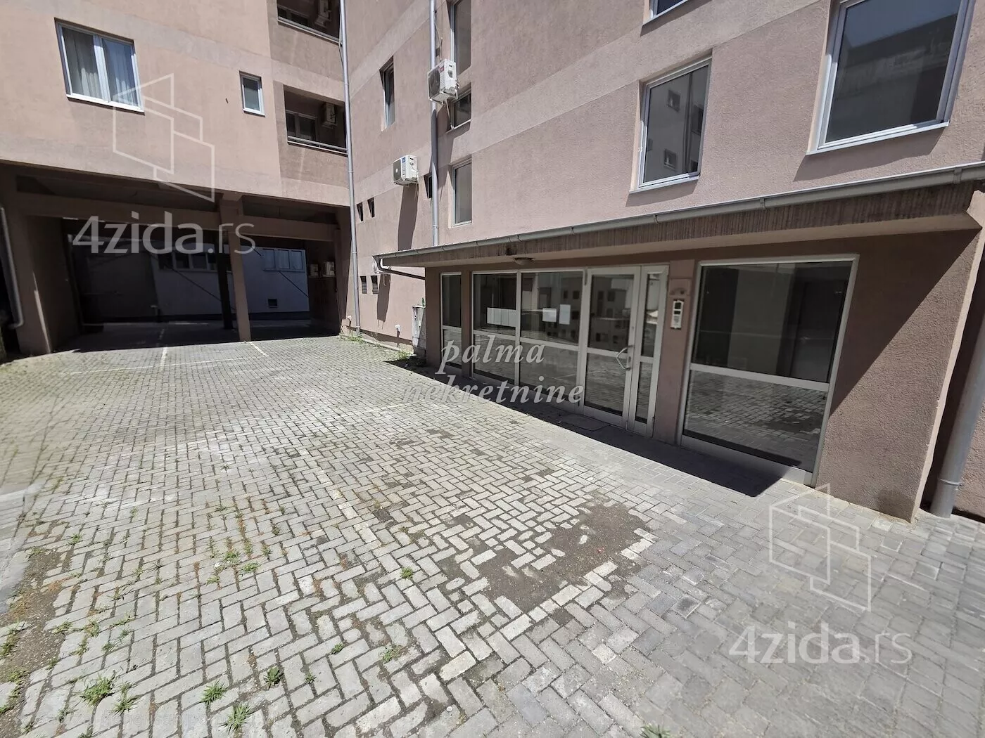 Parking | 4zida