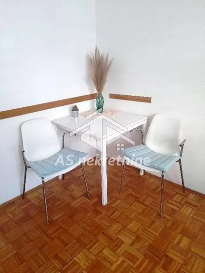 Banovo Brdo | 4zida.rs