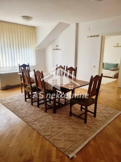 Banovo Brdo | 4zida.rs