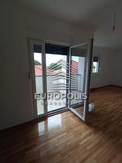 Surčin | 4zida.rs