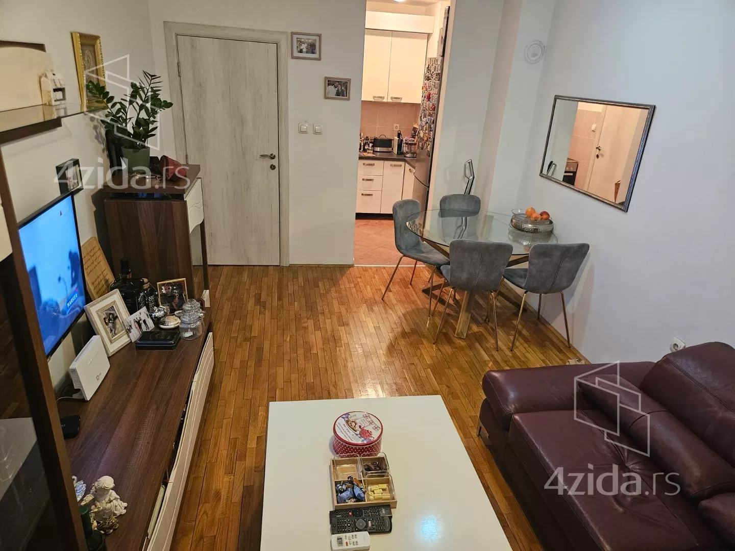 Jednoiposoban stan | 4zida