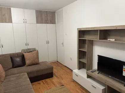 Bulevar Veljka Vlahovića 33 | 4zida.rs