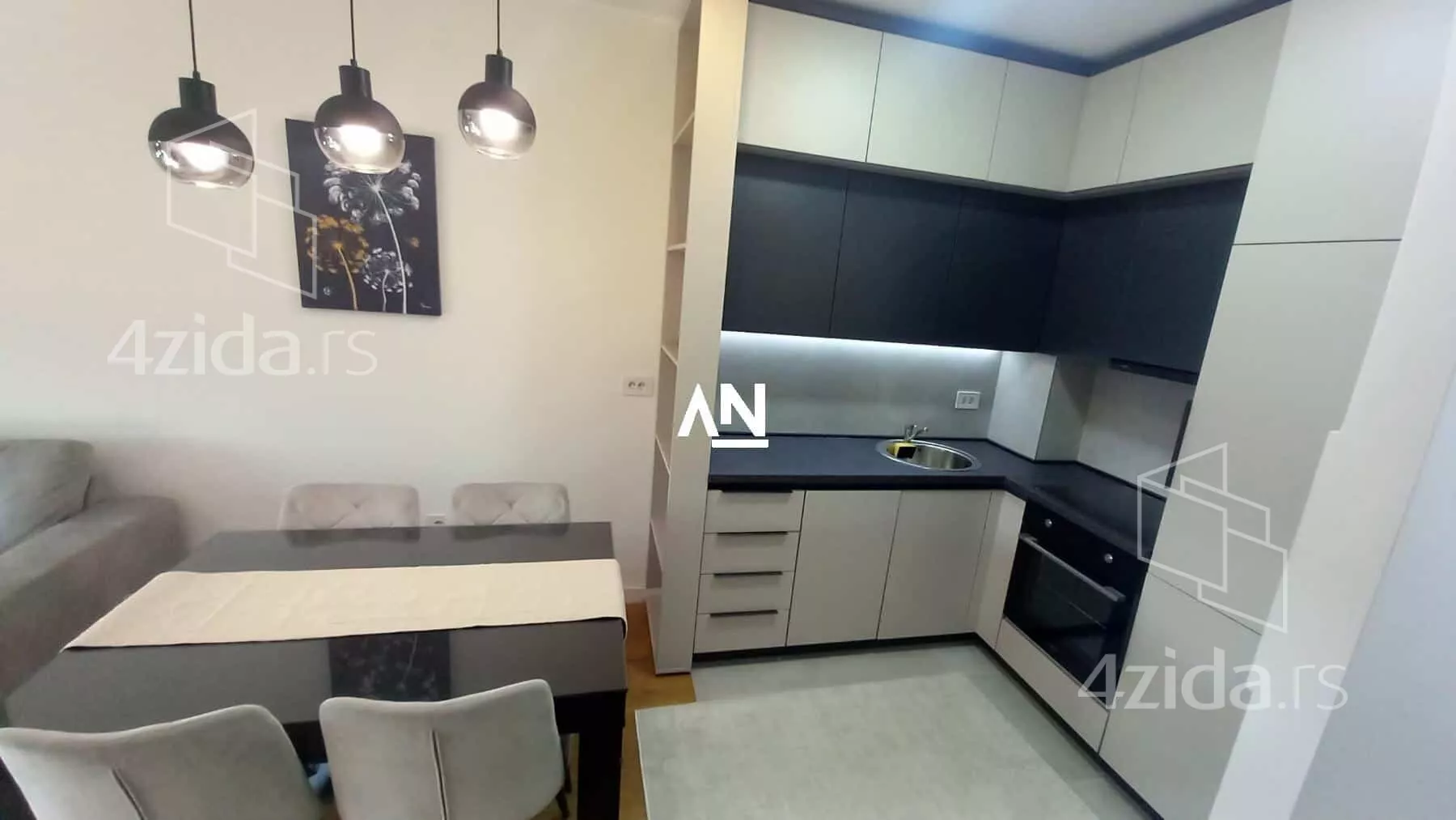 Jednoiposoban stan | 4zida