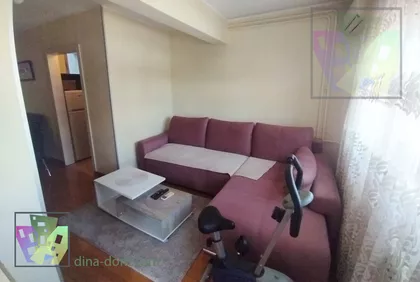 Todora Od Stalaća 6 | 4zida.rs